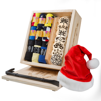 Новорічний подарунковий набір Ukrainian man's box Large з новорічними прикрасами та шапкою