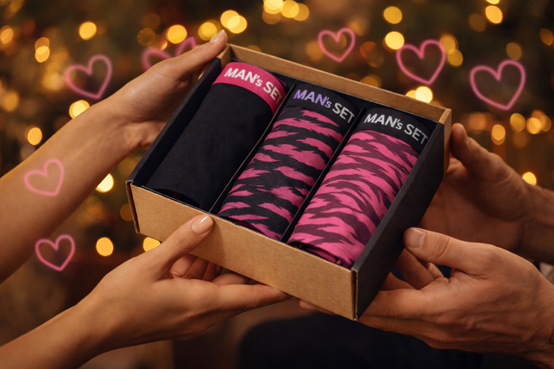 Подарочный набор трусов с цветной резинкой для мужчины